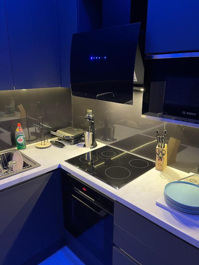 Luxury 3 Bedroom Apartment In Kiato Center 外观 照片