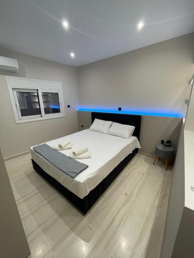 Luxury 3 Bedroom Apartment In Kiato Center 外观 照片