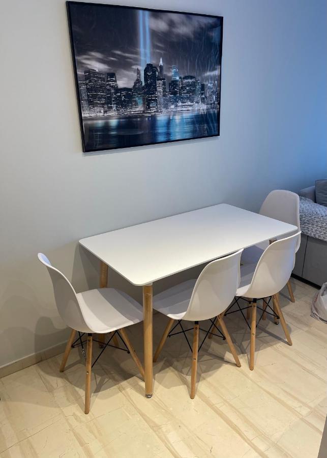 Luxury 3 Bedroom Apartment In Kiato Center 外观 照片